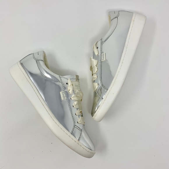 converse specchio converse specchio